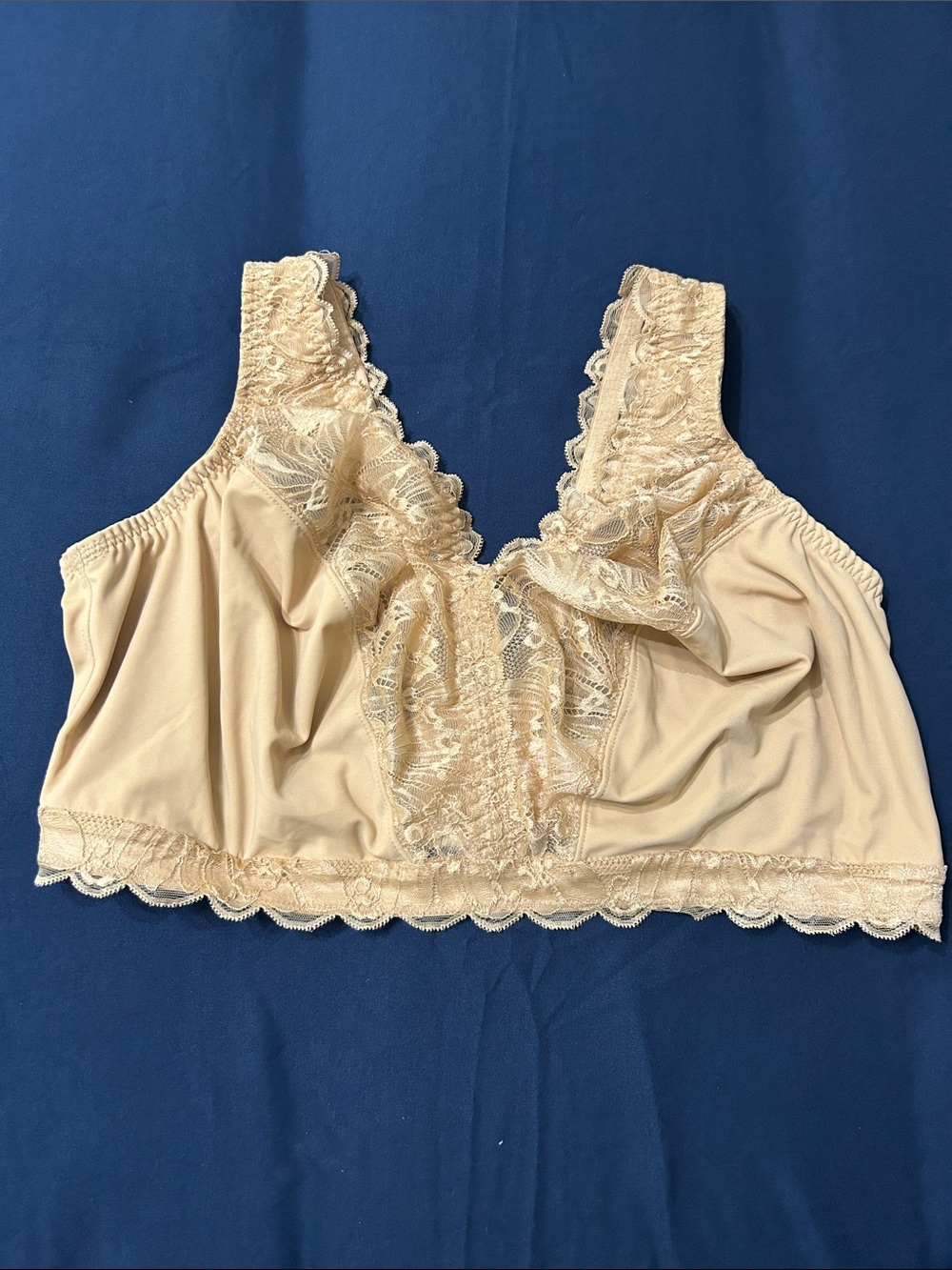Breezies Lace-Trim Bralette in Beige